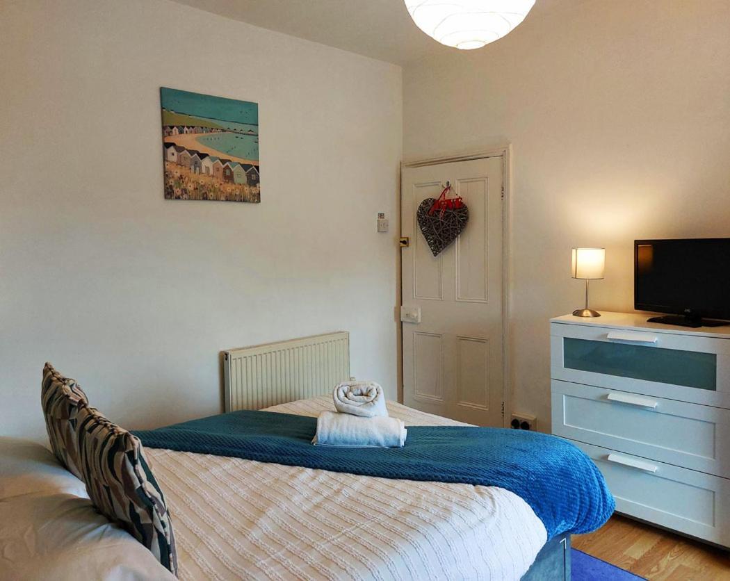 Salt Marsh Apartment Tywyn Eksteriør bilde